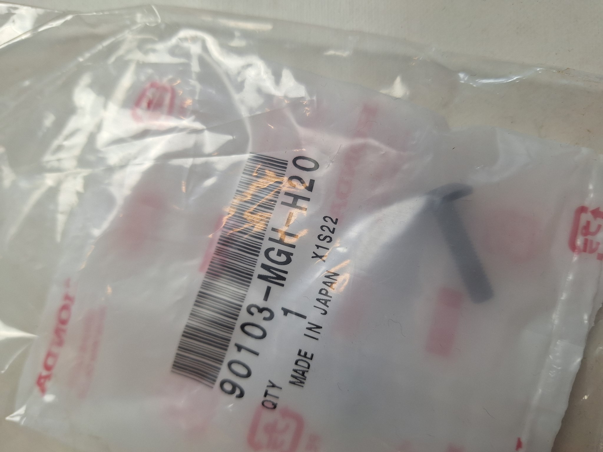 Picture of SCREW,PAN 5X20  90103-MGH-H20  